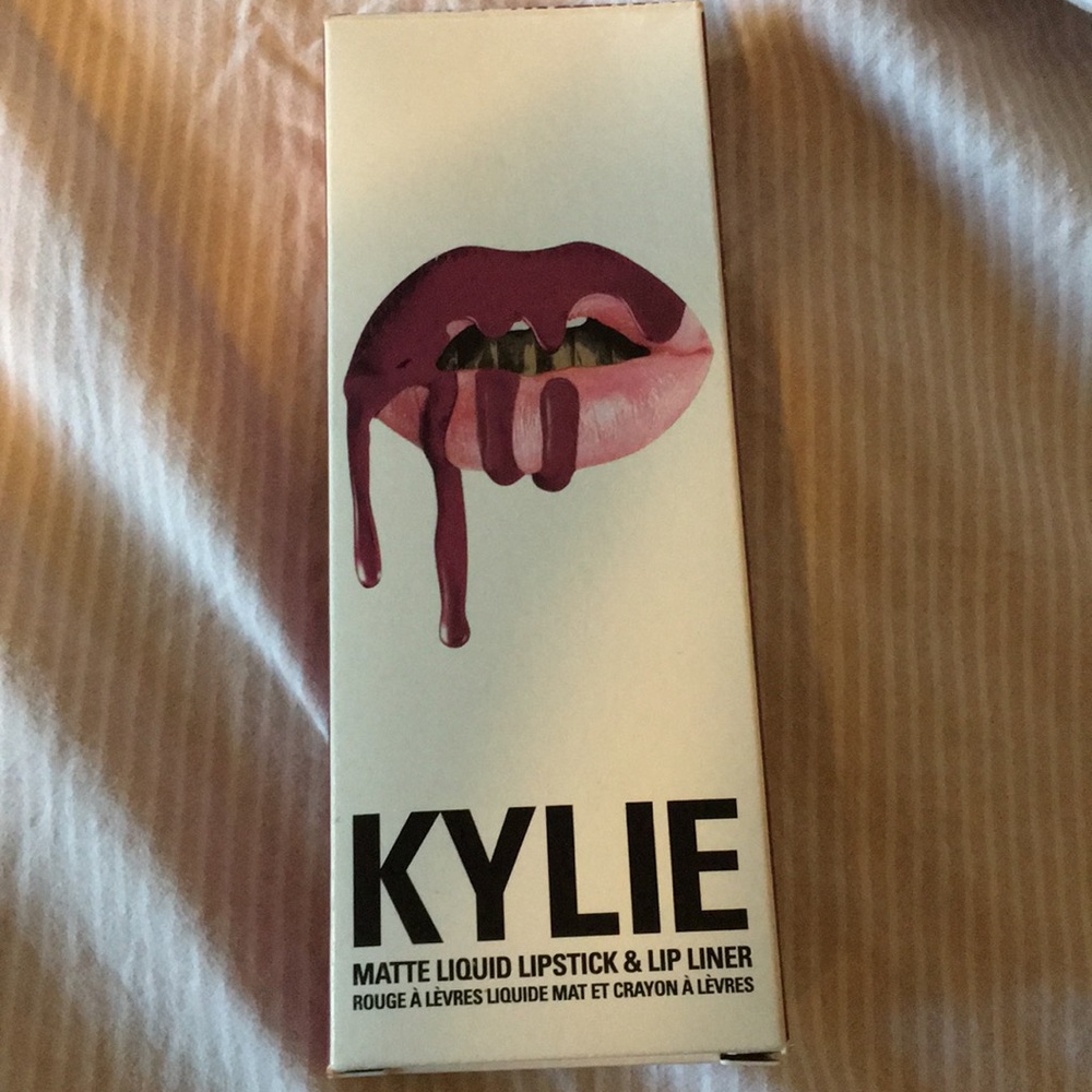 Kylie lipstick set Aunthentic